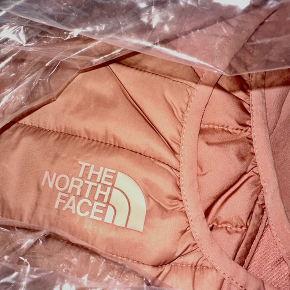NWT - The North Face - Rose Dawn Shelter Cove Vest - S - Picture 4 of 4